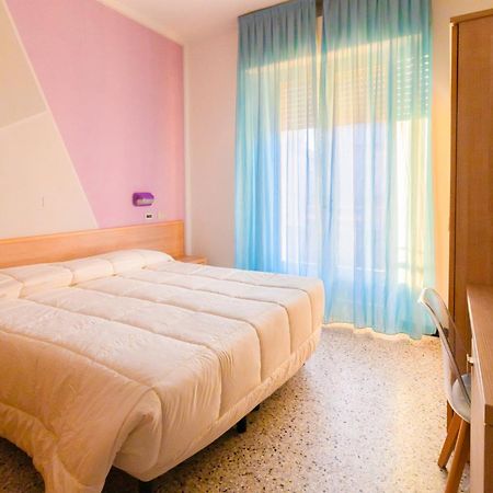 Abc Hotel Римини Экстерьер фото