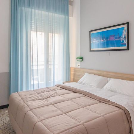 Abc Hotel Римини Экстерьер фото