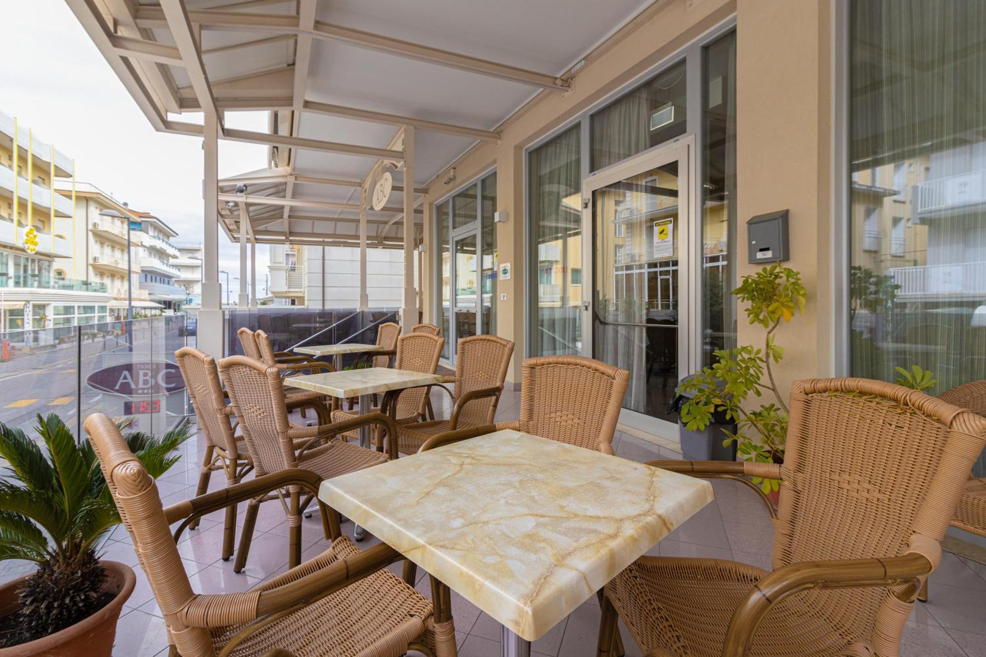 Abc Hotel Римини Экстерьер фото