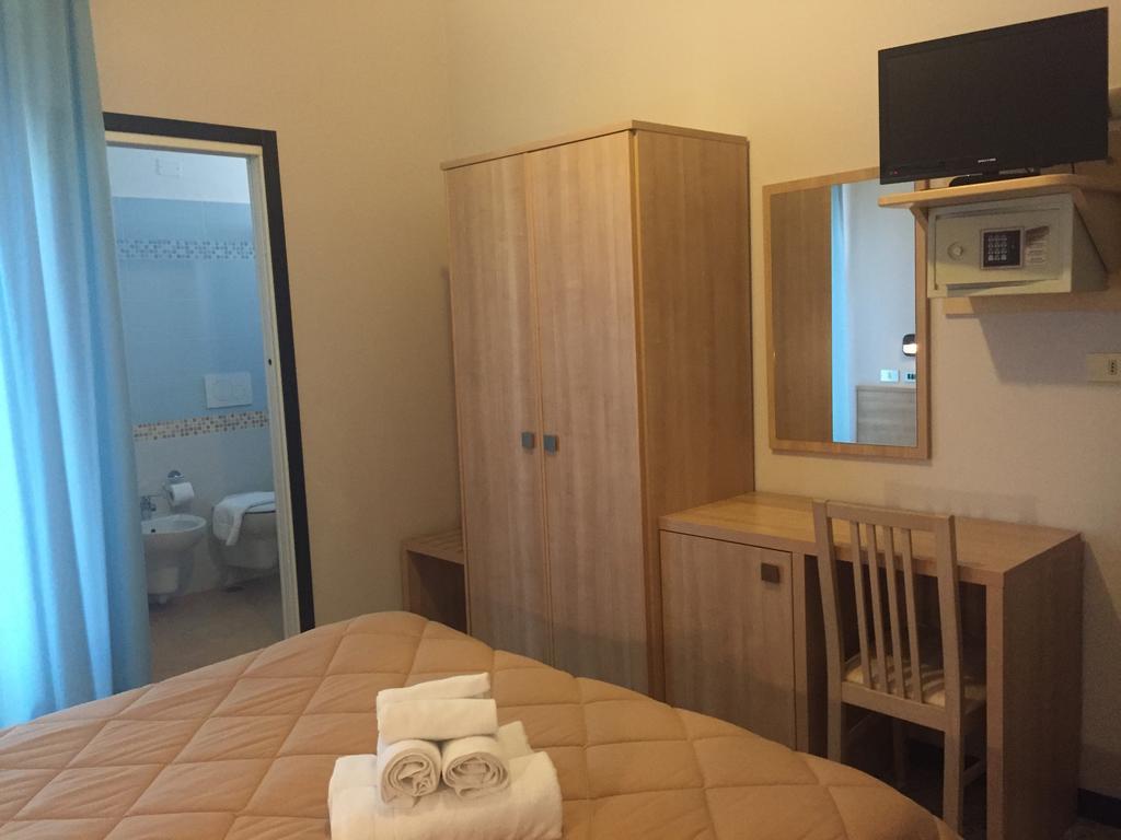 Abc Hotel Римини Номер фото