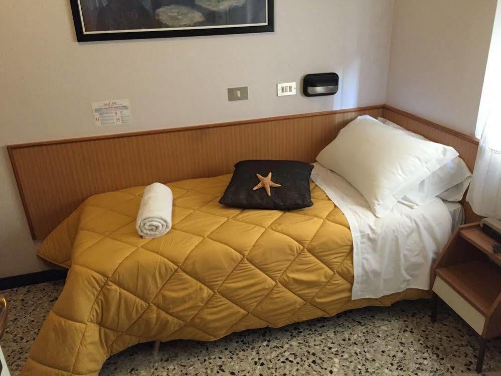 Abc Hotel Римини Экстерьер фото