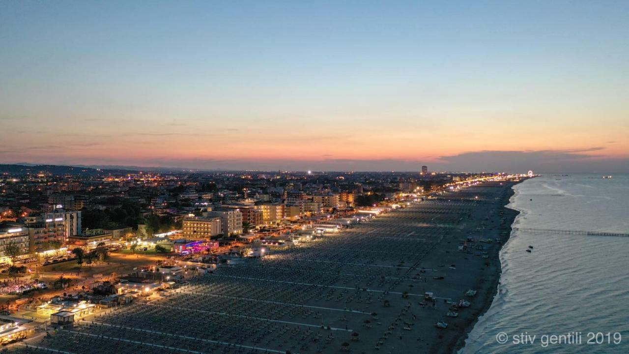 Abc Hotel Римини Экстерьер фото